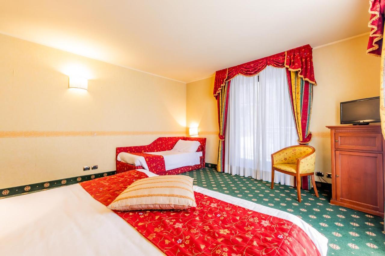 Cristallo Hotel 4*